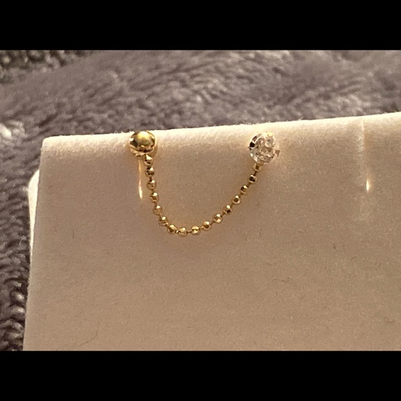 14k CARTILAGE EARRINGS! - Picture 5 of 5